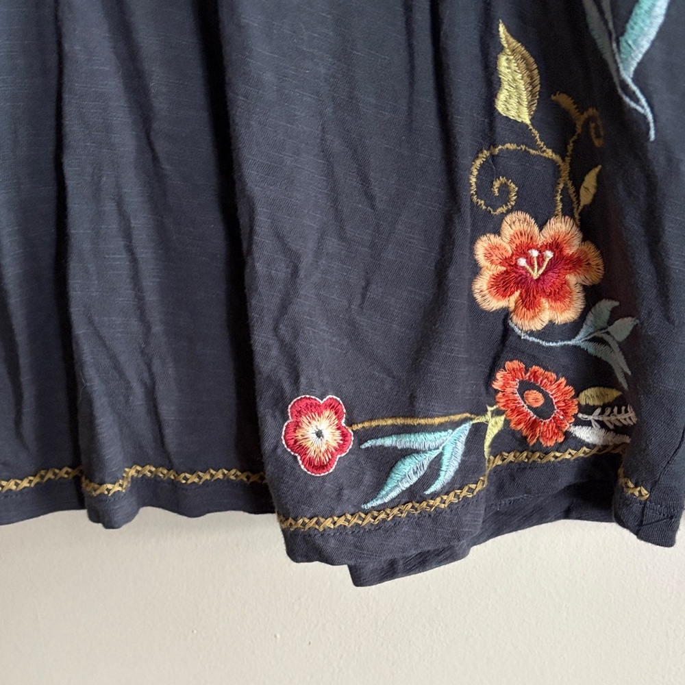 Sundance Slate Long-Sleeve Henley with Floral Embroidery - Picture 4 of 7